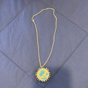 Elegant Gold and Blue Pendant Necklace